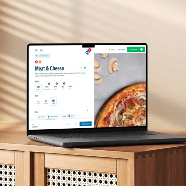 Dominos Box (1)