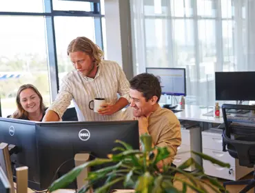 Vettvangur Thjonustusamningur Hero